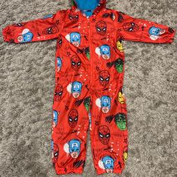 Marvel puddle suit age 3-4 years
Never been worn
Cash on collection please
Thankyou