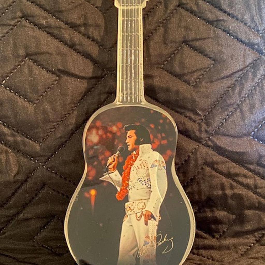 If you see these on here or other sites there are some common issues……cracks to Perspex……felt on back peeling……glued back together…..etc. Even then they often sell for over £30.
This one is about AS MINT AS YOU WILL FIND IT ANYWHERE
I have sold over 3000 Elvis items (!) with a positive feedback score of 100% so you are in safe hands! And as my regular customers know I only post the highest quality items. So yes may cost more but you have guarantee of quality from a specialist Elvis seller. Please feel free to visit my page and read reviews.
I also have the largest number of Elvis items for sale. The spectrum includes…..DVDs, CDs, VHS, tapes, records, magazines, books, rare concert CDs….and MANY MORE RARE ITEMS…..AND MORE!!
Be quick and good luck!
REF: 17