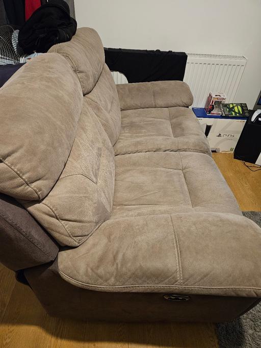 Buy & Sell East London Forest Gate - East London - Photos for Electric Recliner Sofa Set