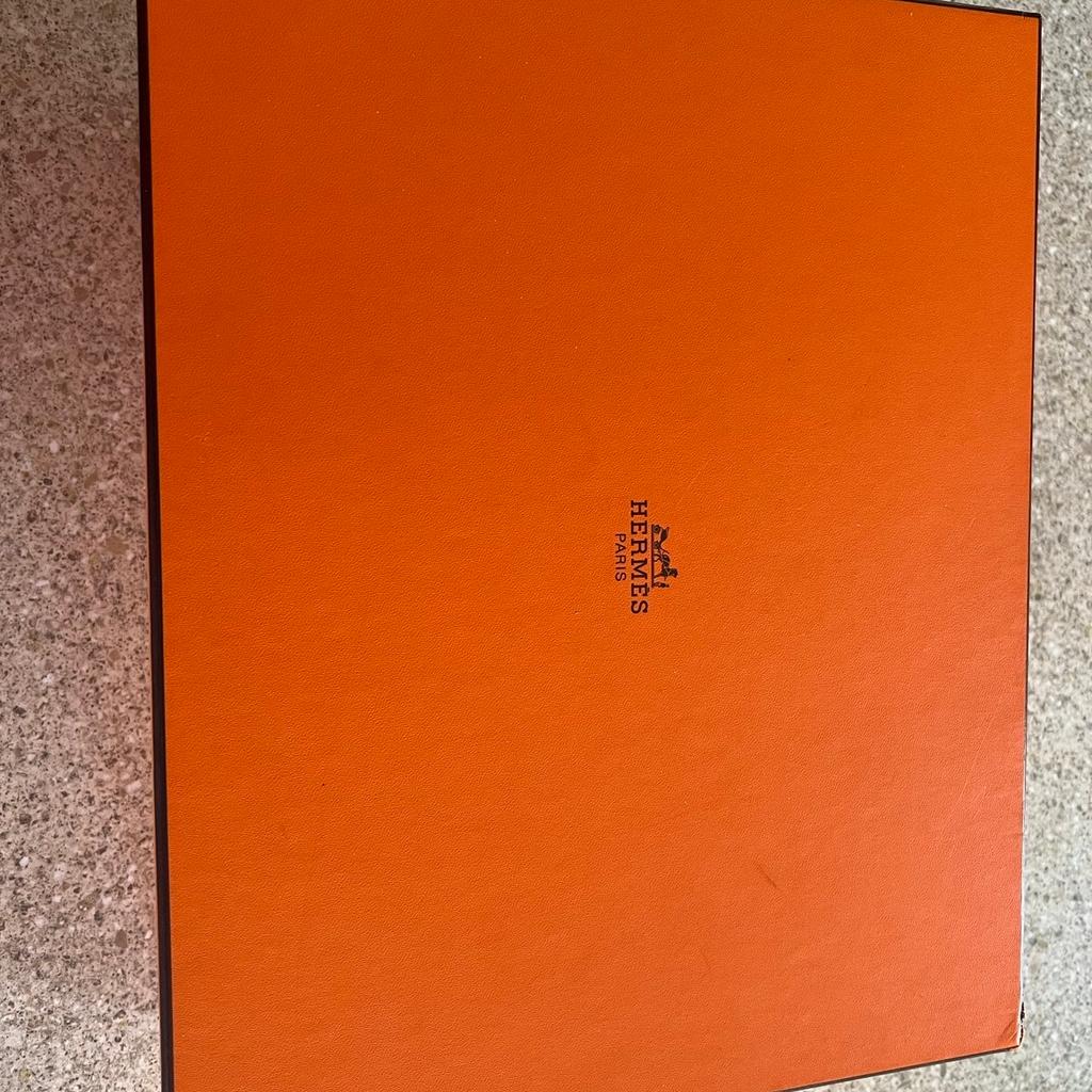 Brand new with box Authentic Hermes Sneakers Metallise Buster Nappa Size 40.5 EU women (7.5-8 UK Men) unisex. Made from Calfskin Leather. Never been worn.
