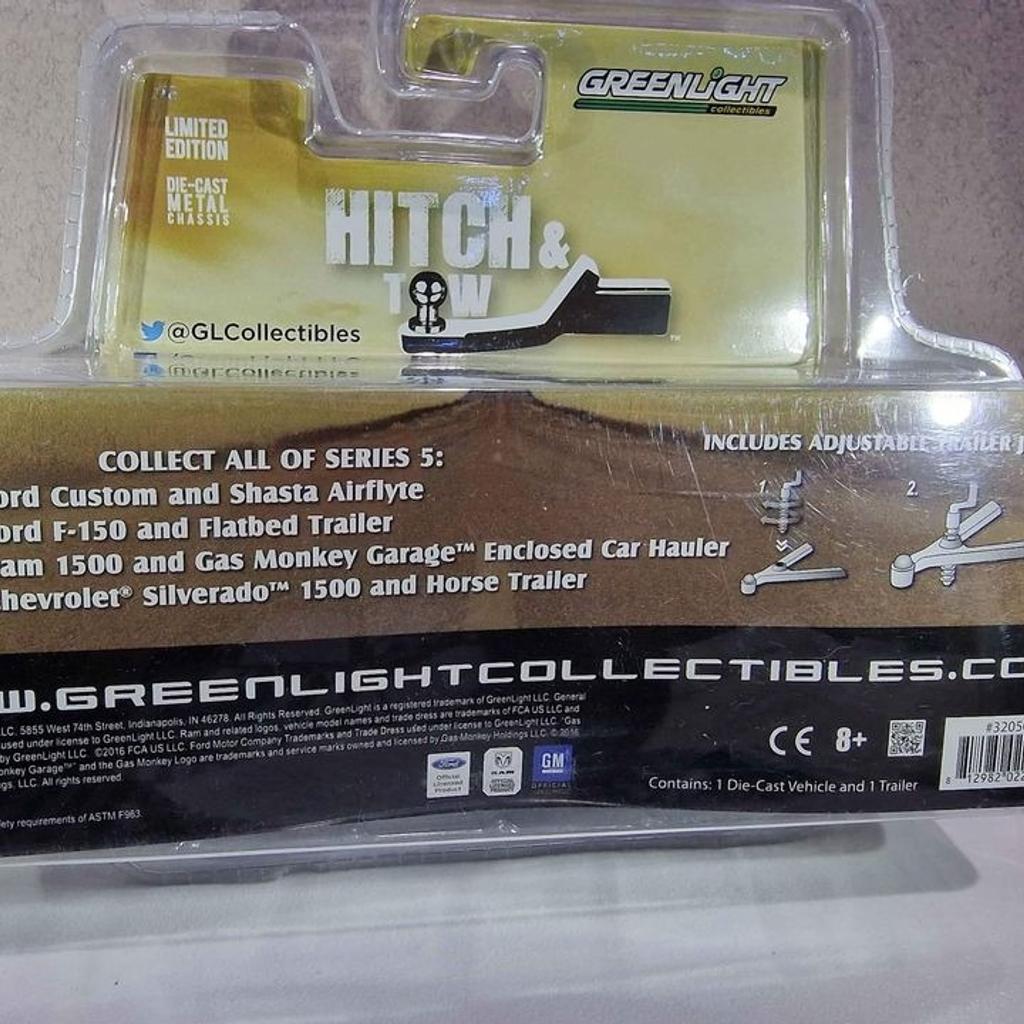 1:64 Greenlight Hitch and Tow 2015 Chevrolet Silverado with Horse Trailer NEW and Sealed
New and Sealed
Model:- Excellent condition
Box :- Good condition
Please look at photos carefully as they form part of description
+ P&P If needed