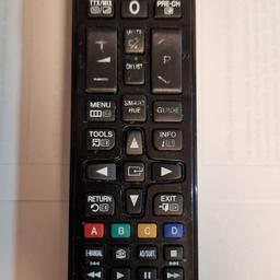 Verschenke eine Samsung Fernbedieung für sämtlich Samsung TVs. Modell: AA59-00786A. Einige Tasten verlieren schon Farbe, ist aber voll funktionstüchtig.