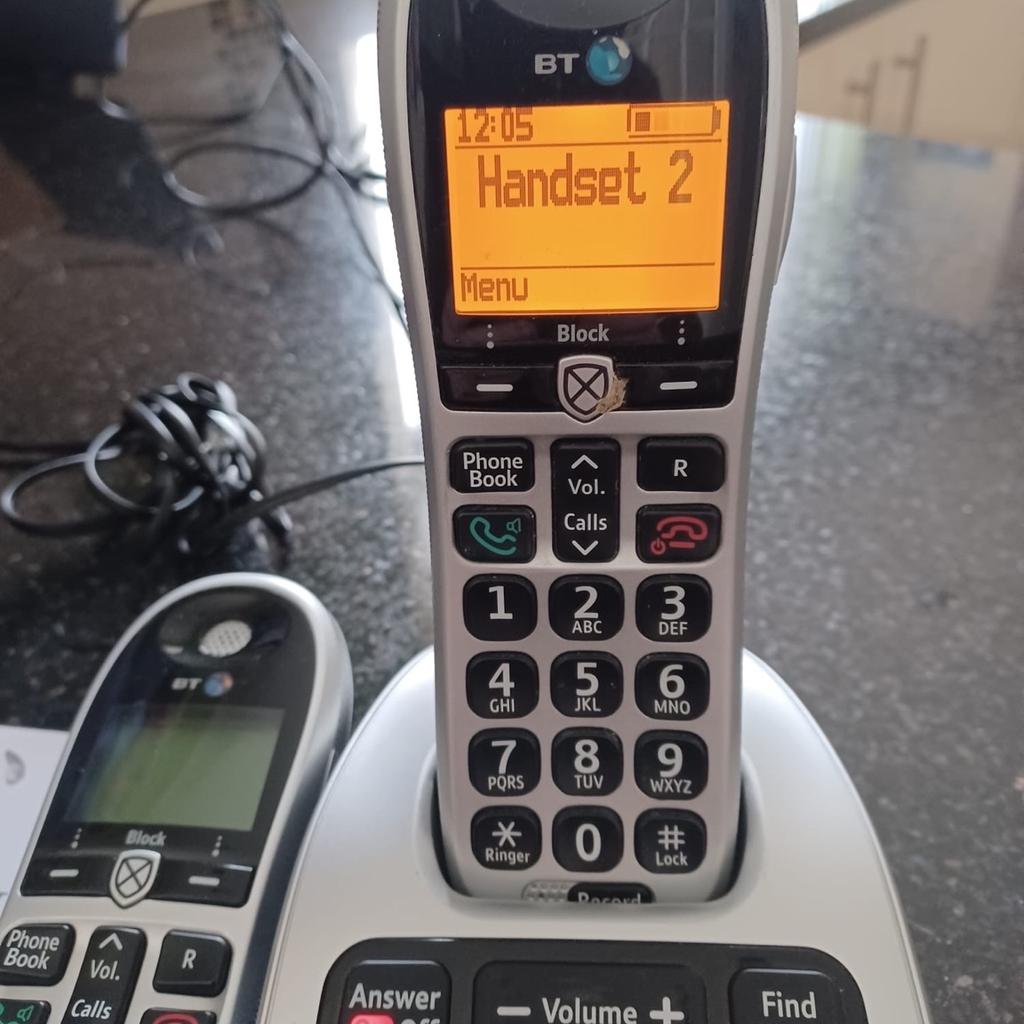 BT 4600 Premium Nuisance Call Blocker
Twin cordless telephones with answer machine
Big buttons
Includes manual
Only the box is missing
Currently for sale new for £72.
Cash on collection only from CV10 - Whittleford area of Nuneaton.