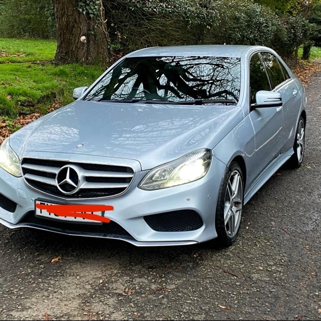 *MESSAGE ME FOR MORE PHOTOS*
Become the owner of this Mercedes Benz E class
-Full MOT and Service History
-117500 Miles
-Will be cleaned before sold
Message for queries
07305191595
