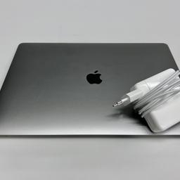 Apple MacBook Pro Laptop Notebook Computer (A1707)

Wir verkaufen einen Apple MacBook Pro Laptop Notebook Computer (A1707).

Der Laptop hat einen Touchbar. Er ist eine dynamische Funktionsleiste. Die Leiste zeigt verschiedene Funktionen, je nach Programm, was Sie gerade verwenden.

Der Laptop (90% Akkuleistung) weisst keine sichtbare Gebrauchsspuren. Es wird mit der Originalverpackung, Ladegerät mitgeliefert.

15” LED Display

2,8 GHz Quad-Core Intel Core i7 Prozessor

16 GB RAM

1 TB SSD Laufwerk

4x Thunderbolt Anschluss.

Kopfhöreranschluss, Stereolautsprecher

QWERTY Tastatur mit Hintergrundbeleuchtung & Umgebungslichtsensor

802.11ac WLAN & Bluetooth 4.0

FaceTime HD Kamera

macOS wird vorinstalliert

Funktioniert tadellos. Es wurde selten verwendet. Es hat keine sichtbare Gebrauchsspuren.

Es wurde gereinigt & desinfiziert.

Es war in einem rauchfreien & tierfreien Haushalt.

::Klicken Sie mein Logo an, um weitere Artikel zu sehen::