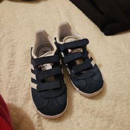 excellent condition addidas trainers