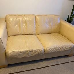 Light Brown 2 seater leather settee. Good condition. If you want it come and collect it Free of Charge £0.00
L 168 cm
W 90 cm
H 80 cm
