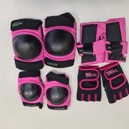 6 piece childs protection set for all mobile sports, includes gloves, knee and elbow pads and wrist bands