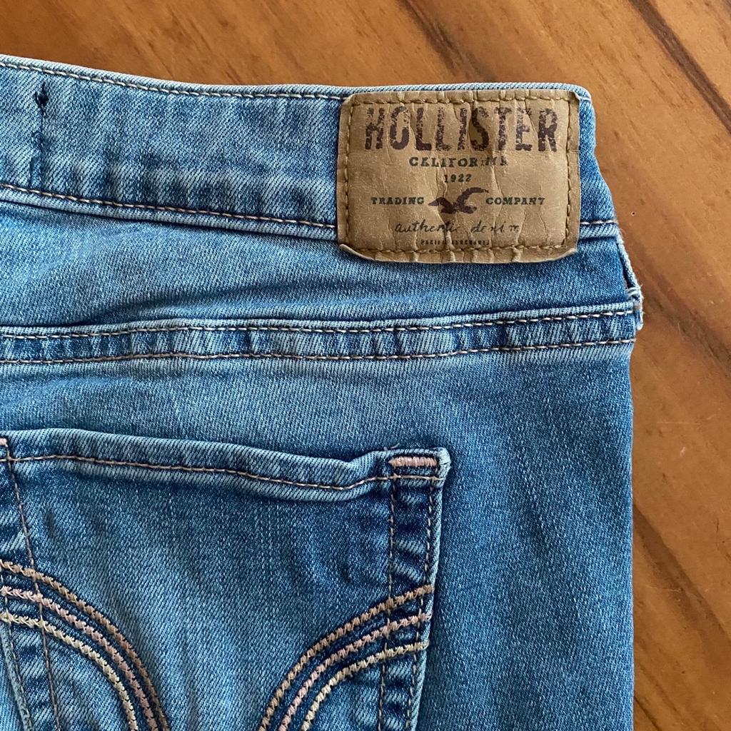 Damen/ Mädchen Jeans
Hollister super Skinny Jeans W24
Gr.XS (34)
Nichtraucherhaushalt
Versand möglich
