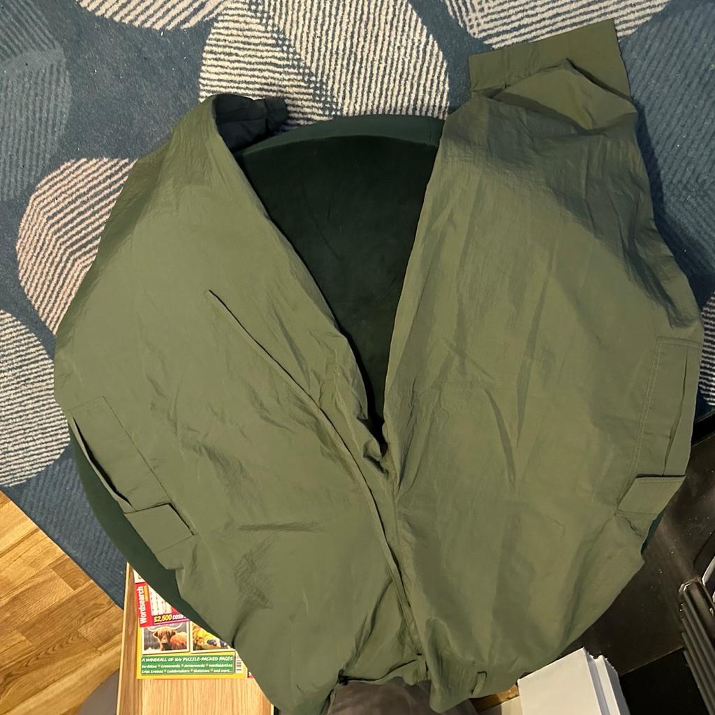 Women’s green cargo trousers pretty little thing