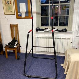 Pull up and dip frame perfect condition hardly used . Welcome to call and view