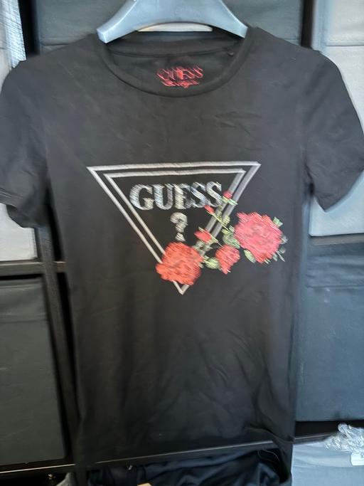 Buy & Sell Merseyside Liverpool - Photos for Guess T shirt XS