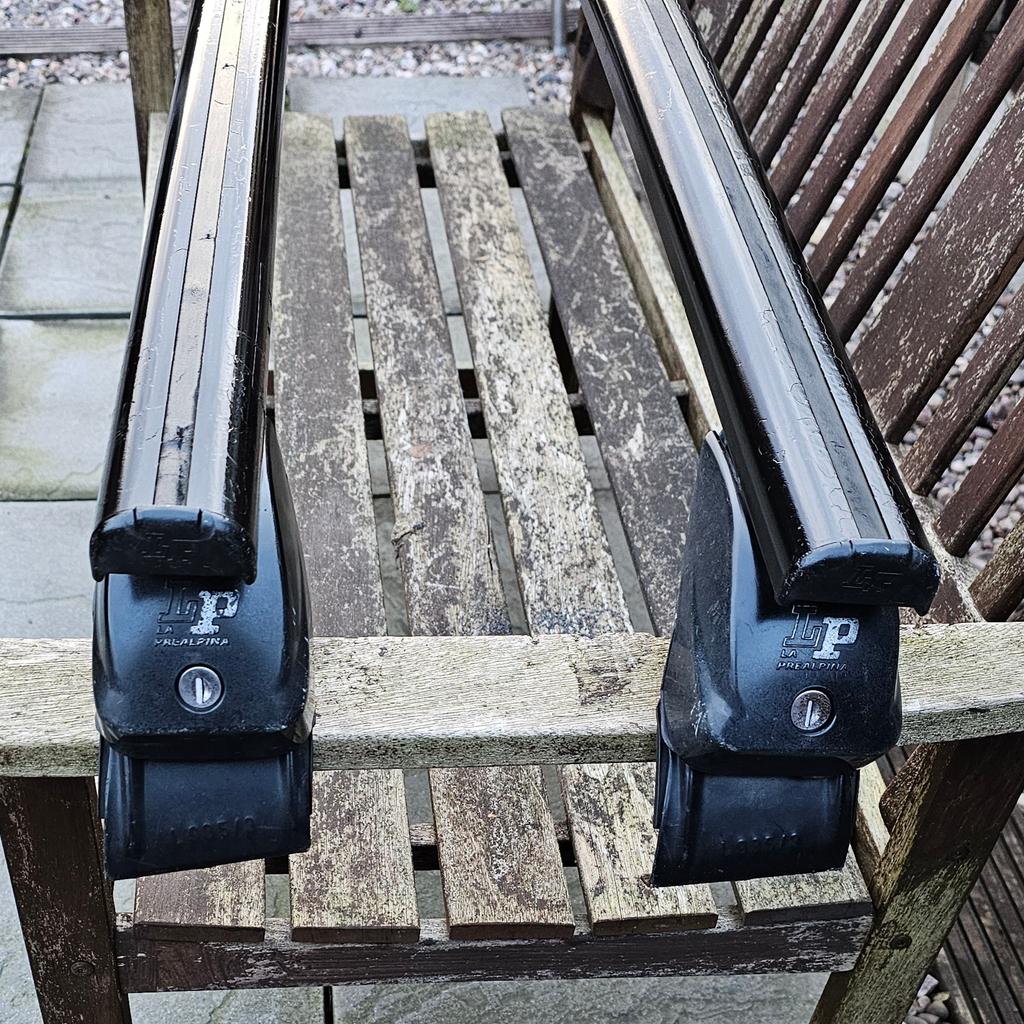 audi a5 roof bars in DY5 Dudley for £30.00 for sale | Shpock