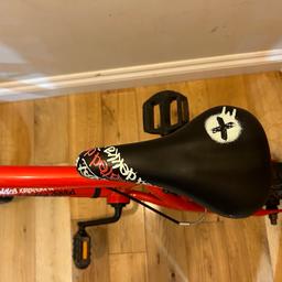 Kids X-Rated Dekka BMX Bike 20” with stunt pegs.
Collection only
Cash upon collection 
Good used condition 
Collection from TW16