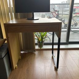 Like new
Perfect to work from home