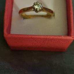 18ct gold diamond Solitaire ring. The weight of the ring is 4.15g, and the size is N 1/2. NO SHPOCK WALLET THANK YOU 😊 🙏