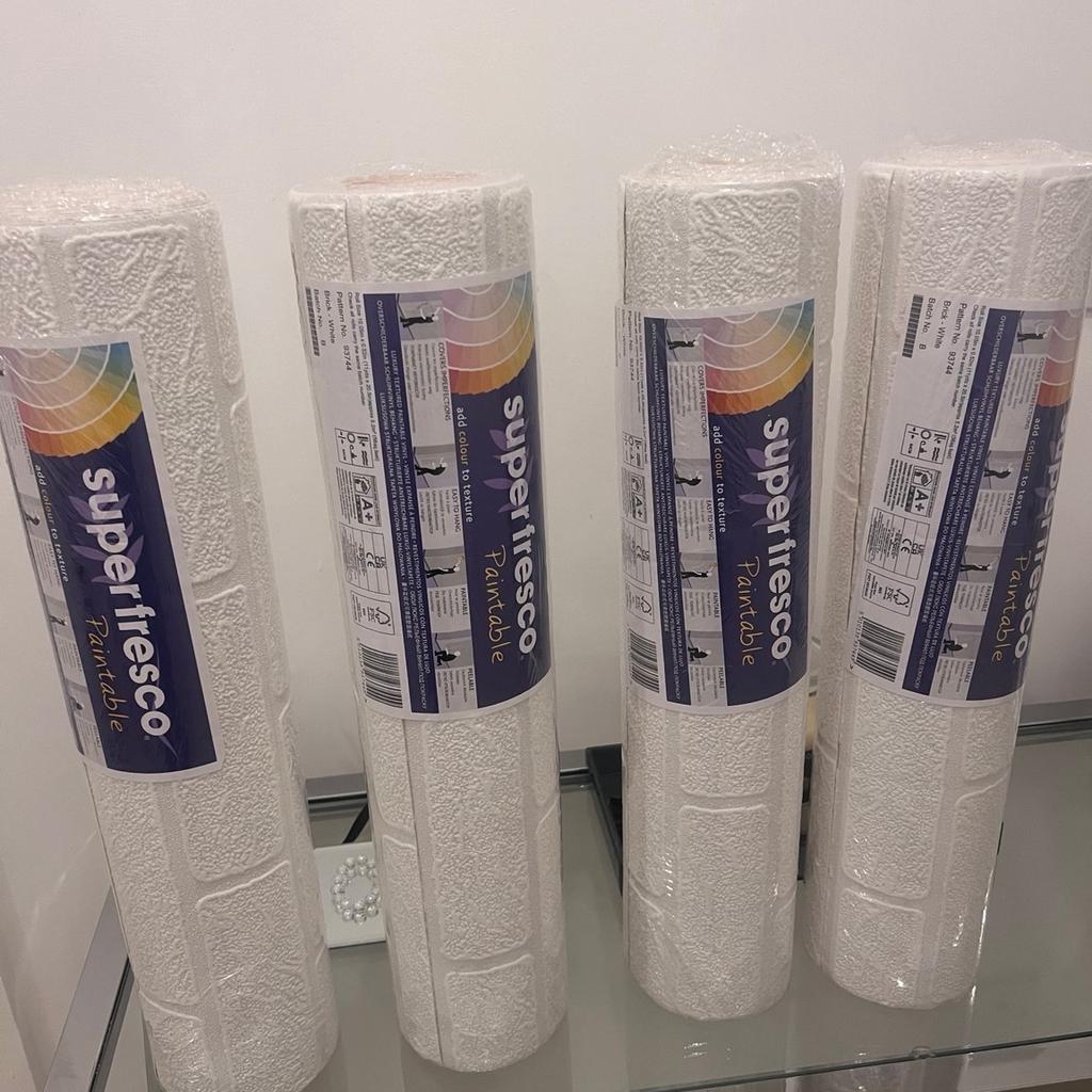 Superfresco white brick textured wallpaper in SE14 London for £10.00