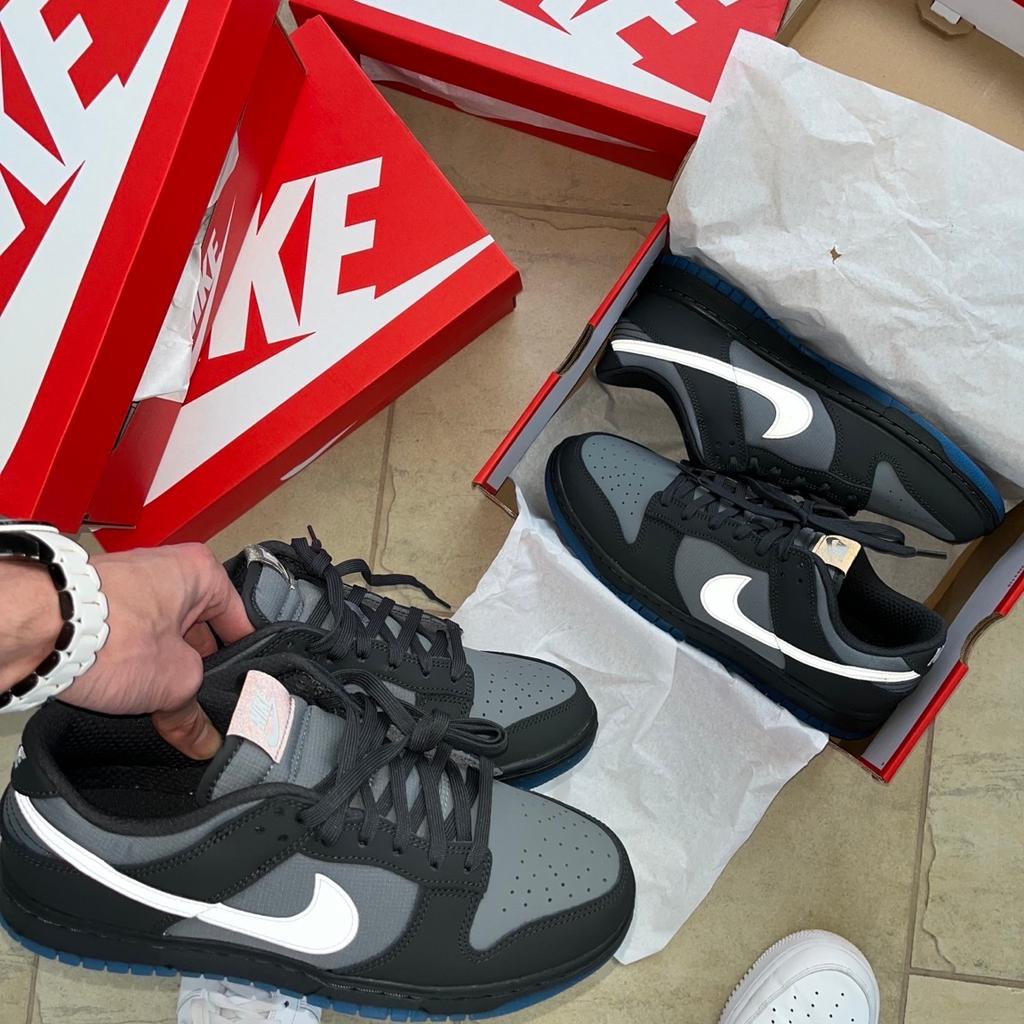 Nike Dunk Low ‘Anthracite’ Sneakers switch it up with a rare colour way!

Size: 10 (UK) ✅.

See the last Picture for an Outfit Idea! 👟
(Tracksuit Sold Separately)

100% Genuine Seller ✅.

Item is in Brand New Condition ✅.

Harveysstreetwear EST. 2022 .