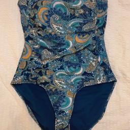 Ladies Paisley Swimsuit
Size 10
Slightly padded cups
Collection from Sedgley