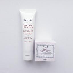 Fresh Skincare Duo:

☆ Fresh Rose Deep Hydration Face Cream 15ml Travel Size Brand New and Sealed in Box.

☆ Fresh Soy Face Cleanser 50ml Brand New and Sealed 

Collection from Sunbury on Thames or I can post.

I will combine postage across all my listings, please message me before buying for combined postage.

Any payment method accepted, buyer will pay the fees if any. 

Always be kind 💞