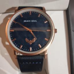 Brave Soul wrist watch for men
navy blue colour
barely used, very good condition
cash only, collection only
