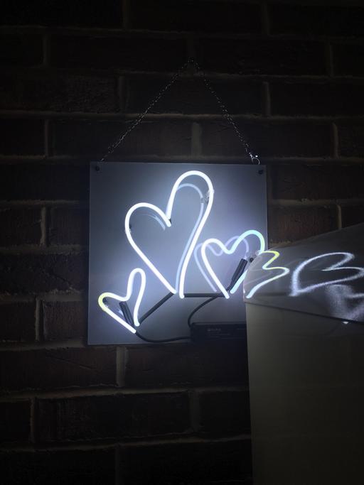 Buy & Sell East London Cann Hall - East London - Photos for Real Glass Neon Light - good condition!