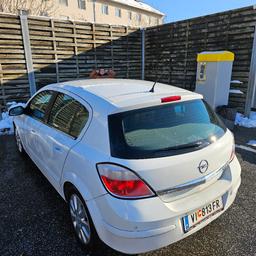 Zum Verkauf steht eine Opel Astra H i einem solidem Zustand,wegen Neuanschaffung.

*Pickerl bis 24.7.2024
*Neue Batterie,Dieselfilter,Gas Pedale.

(Ohne winterreifen und mit einem Schlüssel!)
(Da es privat verkauft wird ist es ohne Garantie und Gewährleistung zum Verkaufen)