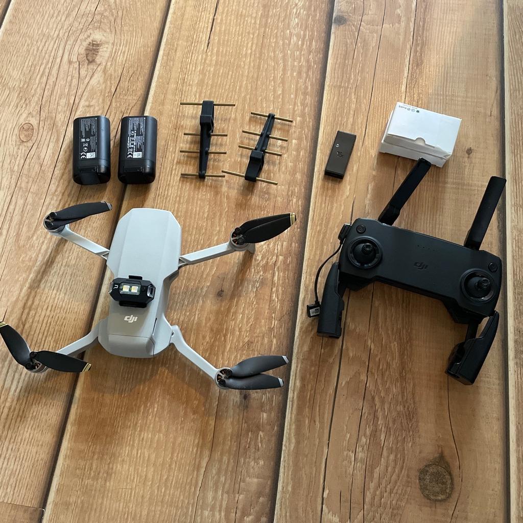 Brilliant Drone, No Faults, Flys Like New, No crashes with very little cosmetic damage! See pics!

Included -

- 2 x batteries
- USB C Battery charger to charge 2nd battery aswell as battery in drone
- 2 Boxes of spare blades and screwdrivers
- Remote Control (requires phone to be used as viewing screen)
- Antenna range extenders
- Flashing LED light
- Case

As this includes a 2nd battery and other accessories no offers lower than asking price will be considered, sorry!