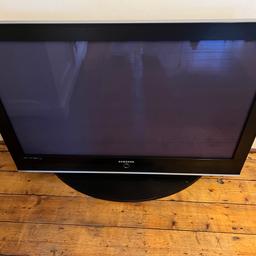 Free 42” Samsung tv in working order with remote