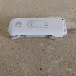 USB LTE Mobiles Breitband Modem
Huawei E3372

offen für alle Netzbetreiber