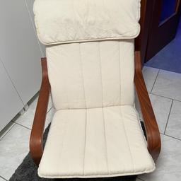 Schwingsessel von Ikea mit Sitzkissen zu verkaufen.
Der Stuhl hat ein paar Kratzer hinten - siehe Bilder.
Eine Auflage in Beige.
Selbstabholung in Lampertheim