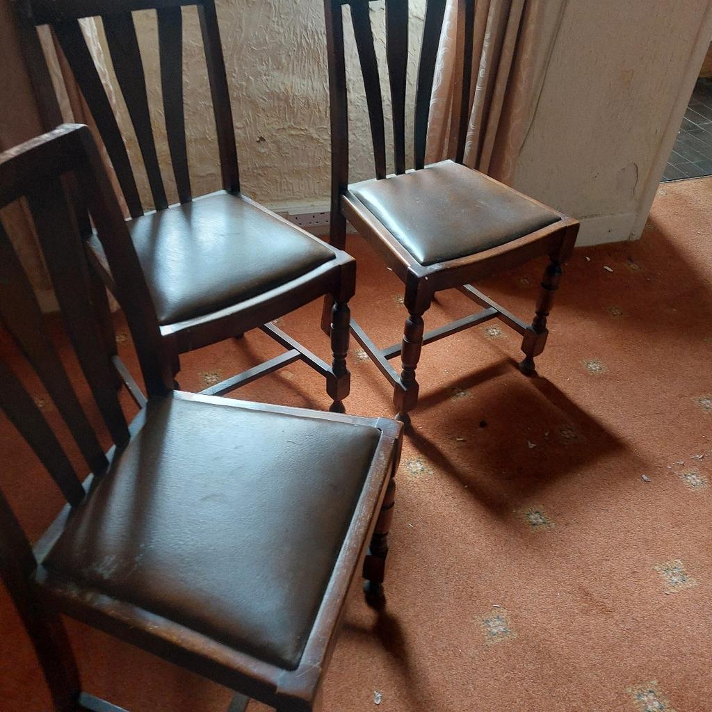 set of 3 chairs in original condition ready to be upcycled and re upholstered. £25 can deliver locally 10 miles for asking price.
