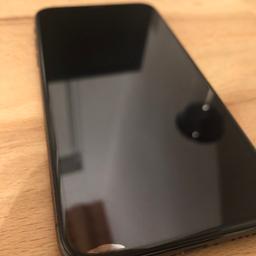 iPhone X 64 GB 
Display Schaden vorne und hinten 
Display sollte ausgetauscht werden