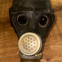 Genuine Gas Mask, found in loft. Maybe from WW2? We don’t know it’s history and are emptying Uncles loft. Seems quite Collectable