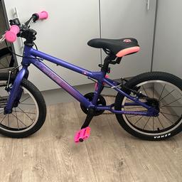 Has only been ridden a few times
Purple / Pink

Tyres have puncture protection

Get ready for an exciting ride with this Girls Carrera Cosmo Mountain Bike! Perfect for young adventurers, this 16" bike is designed for off-road trails and rough terrains. The bike features a sturdy frame.
