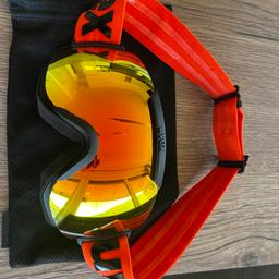 Verkaufe Uvex Skibrille in gebrauchtem Zustand (Kratzer im Glas; siehe Foto‘s).
