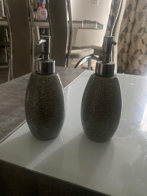 Buy & Sell East London Waltham Forest - Photos for 2x soap dispenser