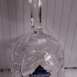 edinburgh crystal bell
in great condition see images for details. combined post available.