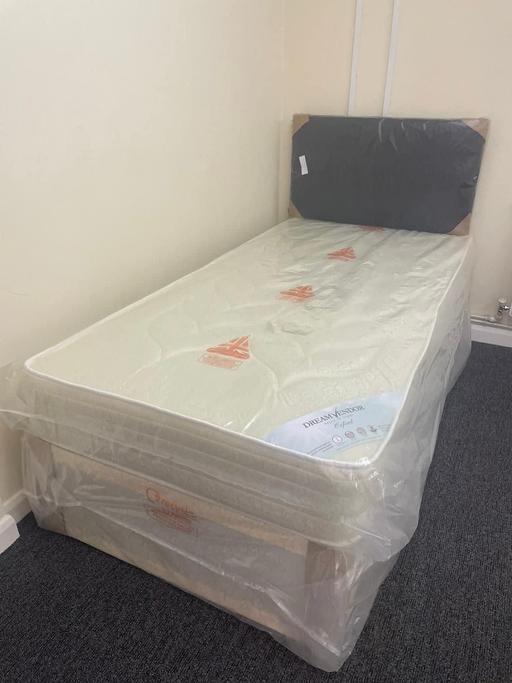 Buy & Sell South Yorkshire Rotherham - Photos for Single Oxford damask bed with headboard