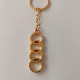 Schöner Vergoldeter 24 karat
Schlüsselanhänger mit Ringe

Versand Möglich mit einen Aufpreis von 3.99€