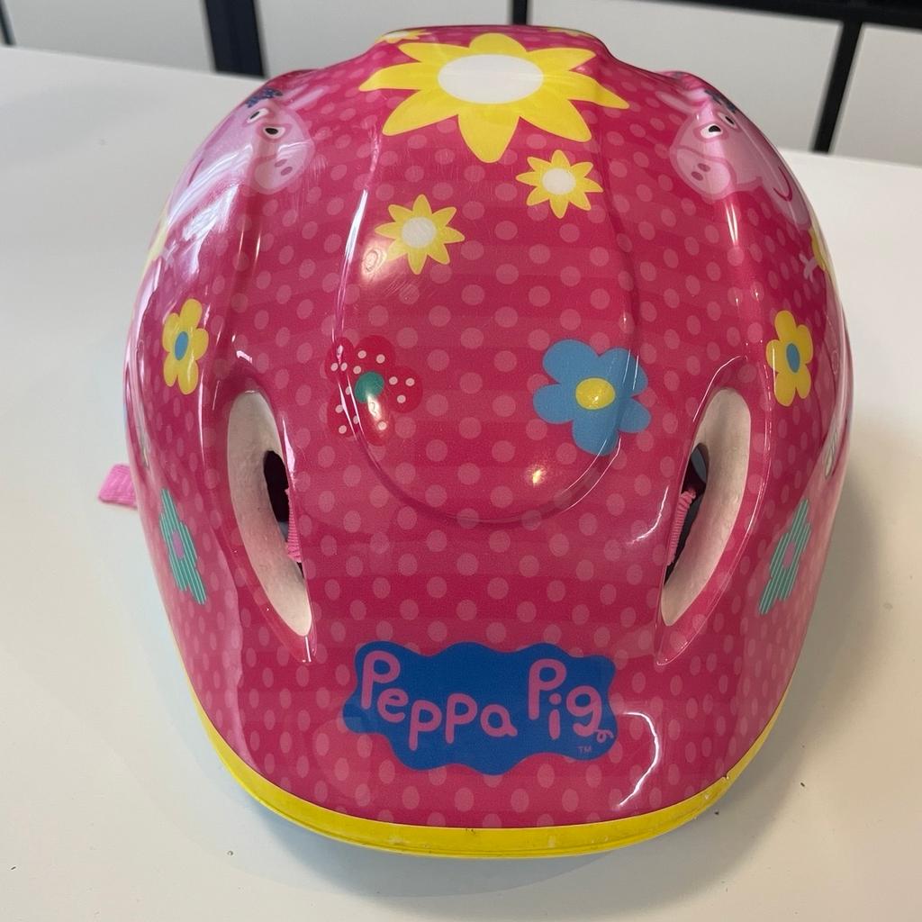 Peppa Pig helmet
Size XS
Good condition
Collection or delivery (+fee) available.