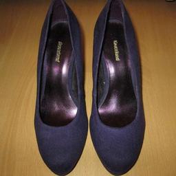 Damen Schuhe / Pumps /High Heels / Stöckelschuhe Gr.38
von Graceland

Farbe: violett Velour
Absatz 9-10cm

getragen
Versand 4,50€ oder Selbstabholung