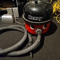 henry numatic hoover works well, 2 speed normal and high

cosmetically seen better days has scuffs and is a bit dusty. only one problem is that the hose split a little so tapped the gap up still has really good suction see last photo doesn't effect use and doesn't come with the metal pole