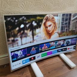 SAMSUNG 49 INCH SMART 4K UHD HDR LED TV WITH WIFI, FREEVIEW HD & FREESAT HD

COMES WITH REMOTE CONTROL ONLY NO BASE STAND

49 INCH CURVED SCREEN
SMART TV WITH APPS
4K ULTRA HD HDR 
3 X HDMI PORTS
BLUETOOTH
2 X USB PORTS
FREEVIEW HD
FREESAT HD

CAN DELIVER FOR PETROL COST