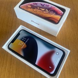 iPhone X - 64GB - Unlocked - Grey - Good condition 

Sim free any network 

Face ID ✔️
Good battery life ✔️

Has a cracked camera lens but does not affect the camera. The Cameras work perfect. 

All in good working order. 

Handset with charger.