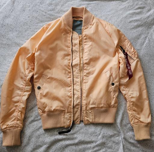 Buy & Sell Bedfordshire Central Bedfordshire - Photos for Alpha Industries bomber jacket Apricot