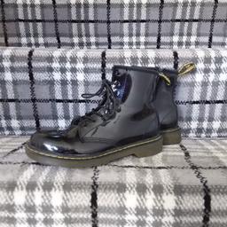 Girls/ladies black patent leather Doc Martens (Delaney), used but loads of wear left, size 3 (36).