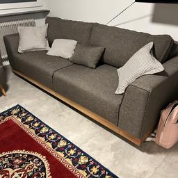 Hochwertiges Sofa mit Bettfunktion zu verkaufen. Ist noch in Top Zustand.
Bei interesse bitte melden