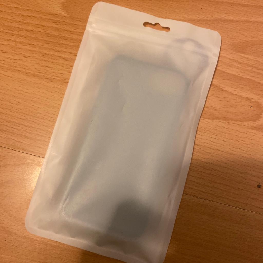Selling 1 X Brand New I Phone Case

One unopened black Iphone case

Durable and lasts long

Price does not include delivery!!

£7.00