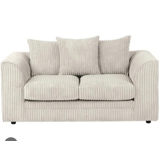Buy & Sell Kidbrooke South East London - Photos for SMALL CUTE SOFAS